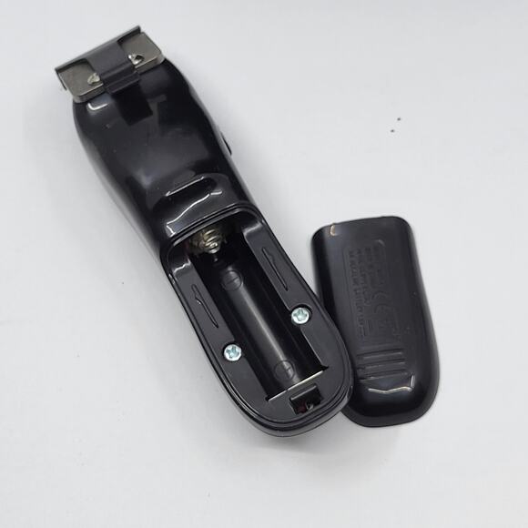 Wahl Precision Clipper Home Haircutting Kit Model MC3 with accessories - Picture 7 of 14